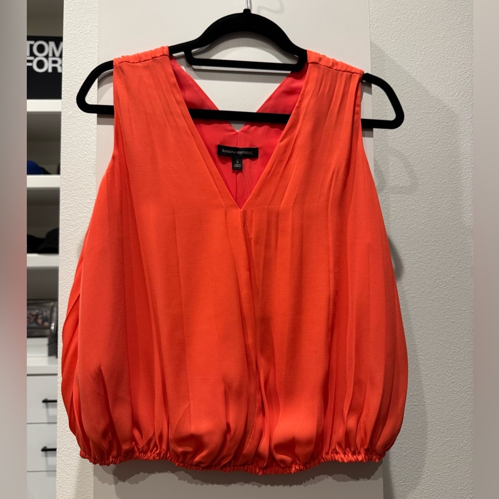 Banana Republic Coral Sleeveless Blouse